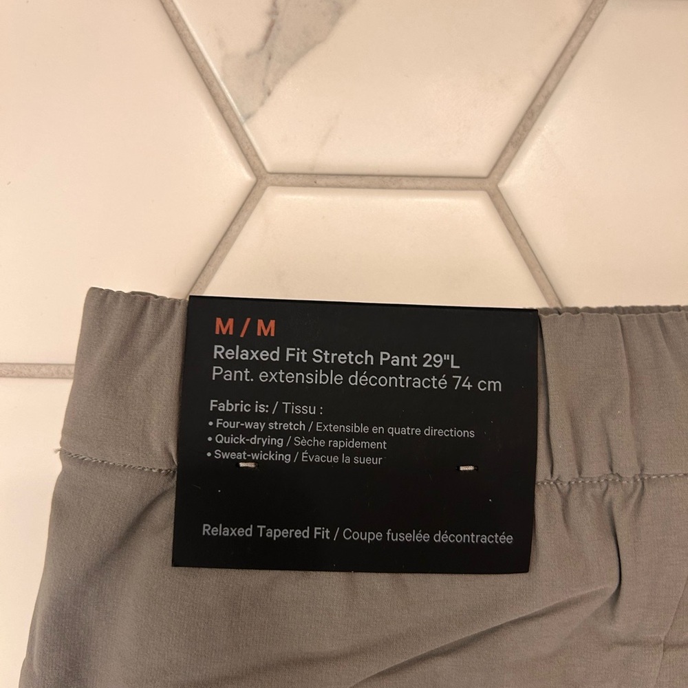 Lululemon Relaxed fit stretch fit